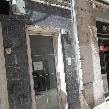 Pula Center Old Town Apartments And Rooms エクステリア 写真