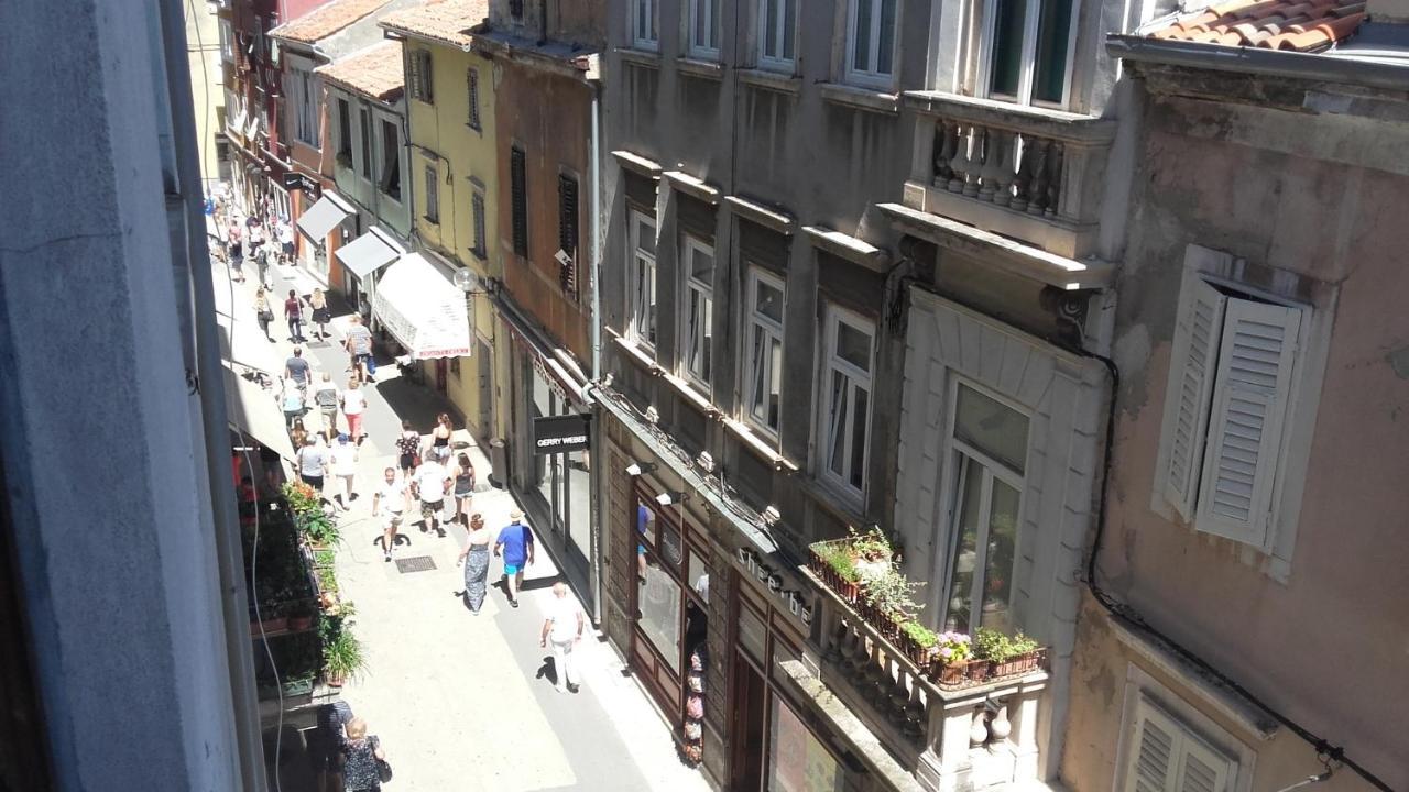 Pula Center Old Town Apartments And Rooms エクステリア 写真