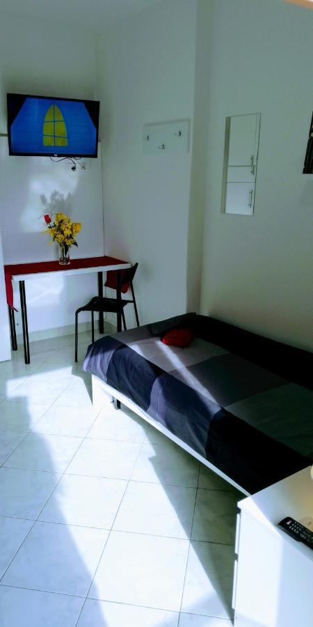 Pula Center Old Town Apartments And Rooms エクステリア 写真